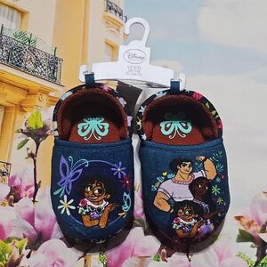Disney Multicolor Character Slippers Size 9/10